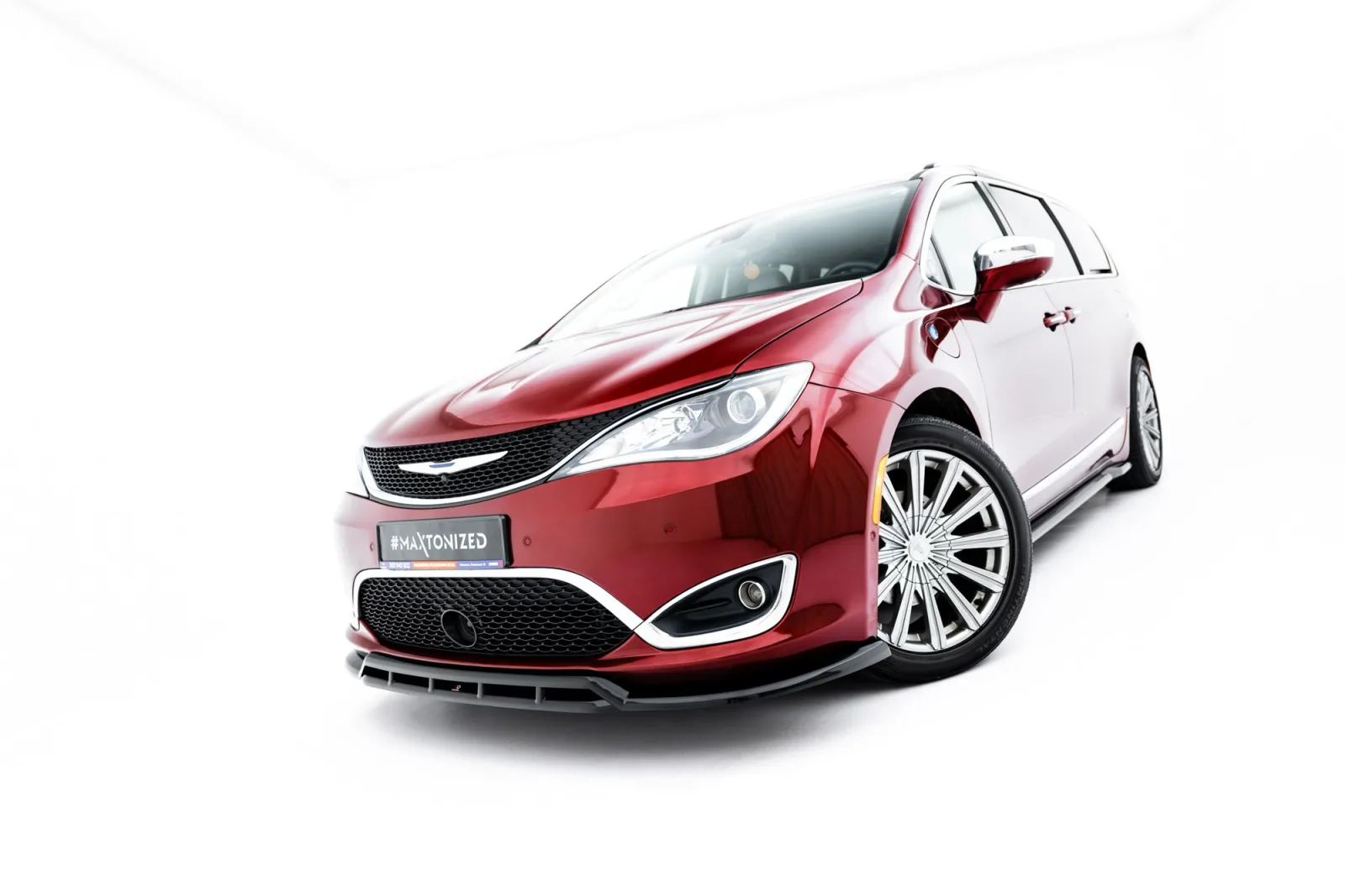 Front Splitter compatible with Chrysler Pacifica Mk2