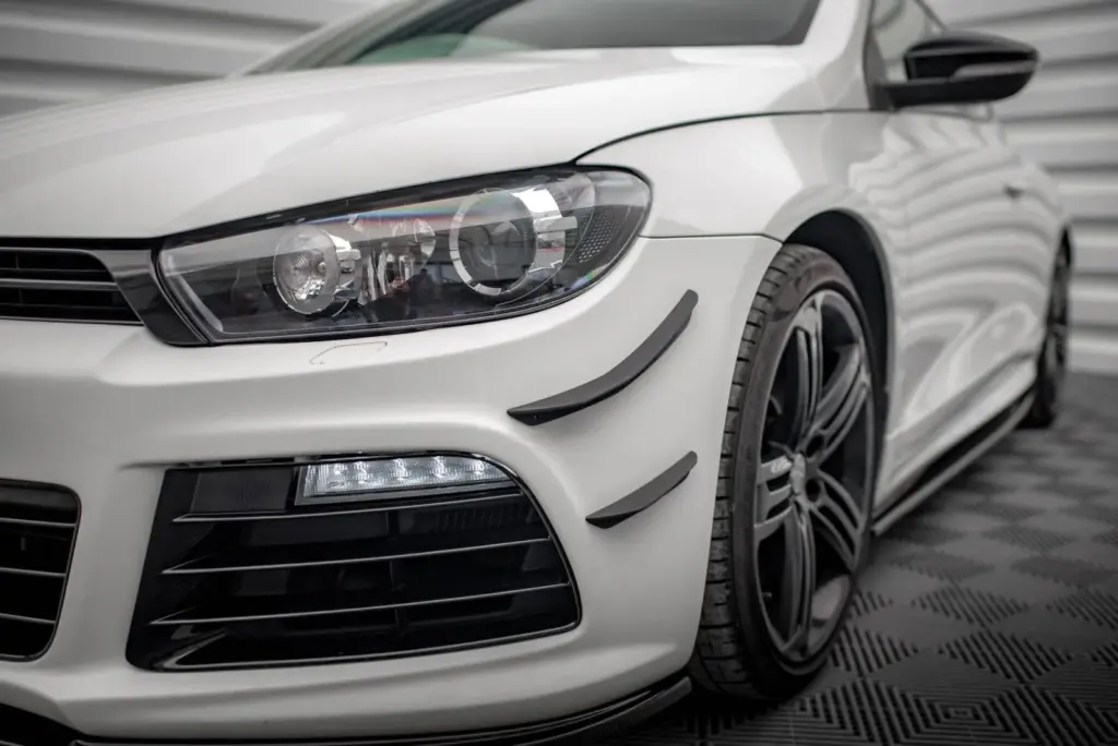 Canards compatible with Volkswagen Scirocco R Mk3