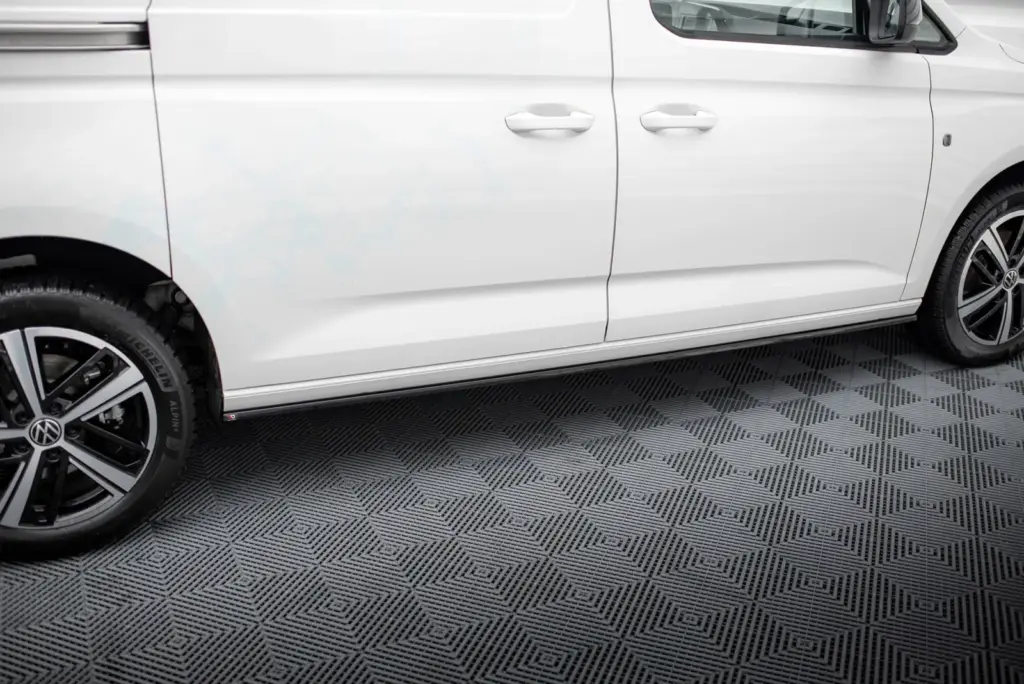 Side Skirts Diffusers compatible with Volkswagen Caddy Maxi Mk5