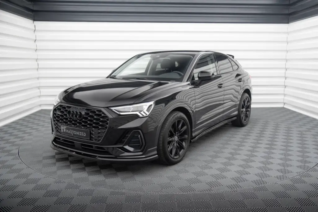 Front Splitter V.1 compatible with Audi Q3 Sportback F3