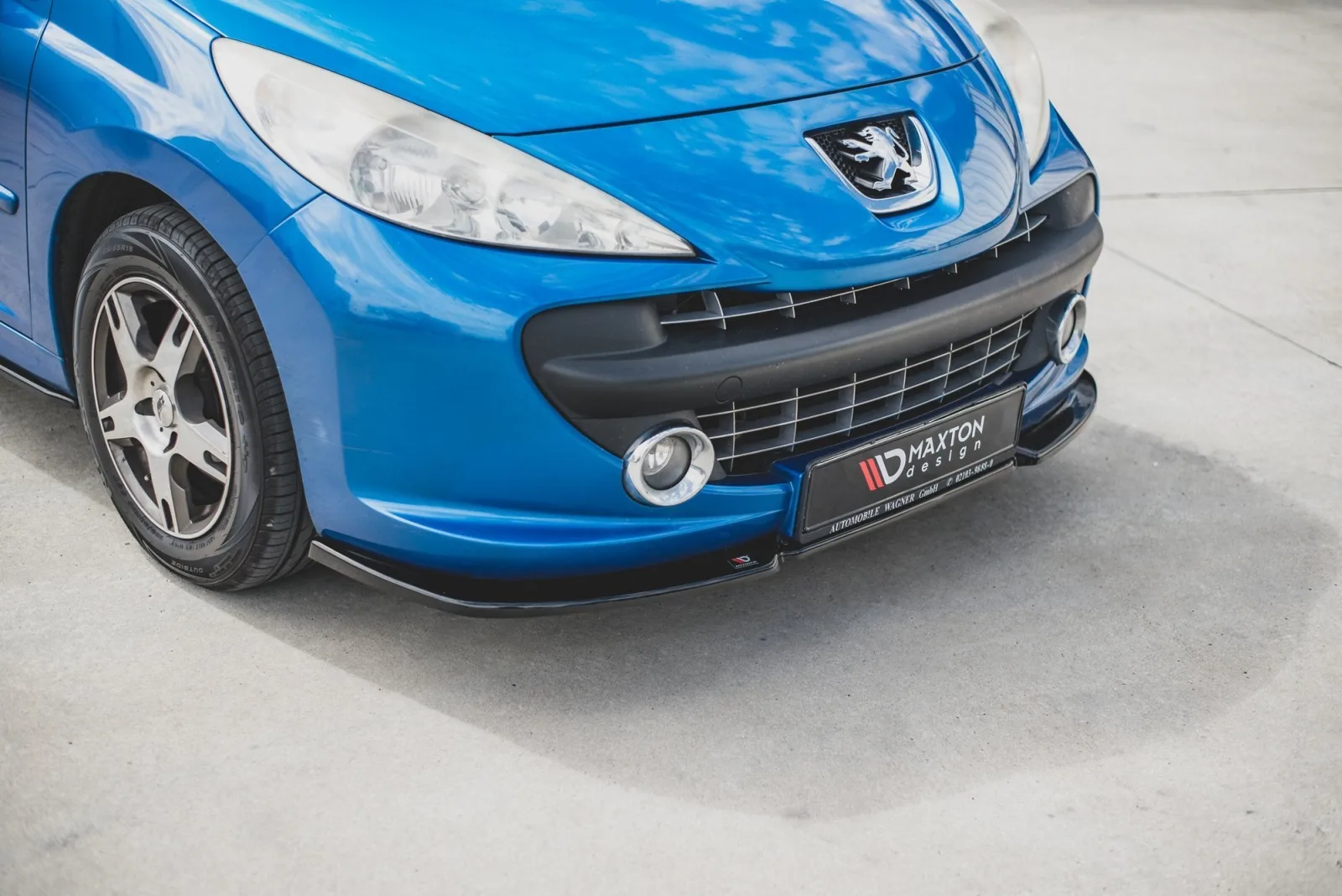 Front Splitter compatible with Peugeot 207 Sport