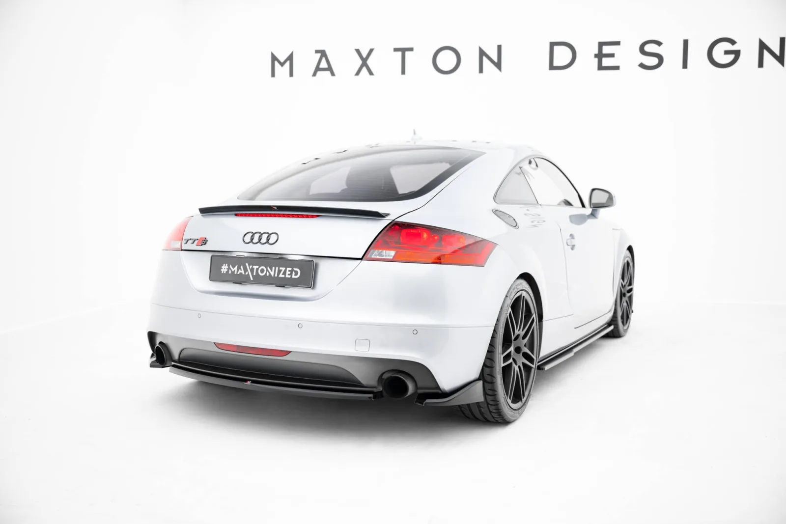Rear Splitter Central compatible with Audi TT S-Line 8J Facelift
