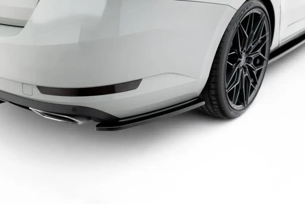 Rear Side Splitters V.1 compatible with Skoda Superb Liftback / Combi Mk3