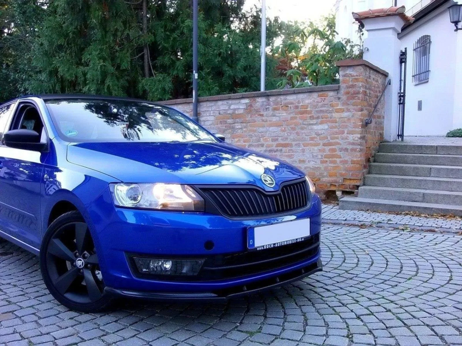 Front Splitter V.1 compatible with Skoda Rapid