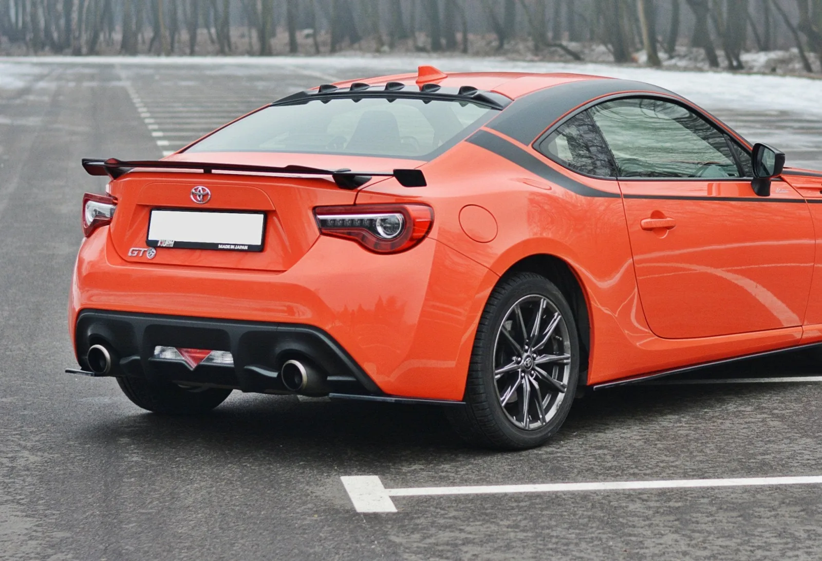 Rear Side Splitters V.1 compatible with Toyota GT86 Facelift