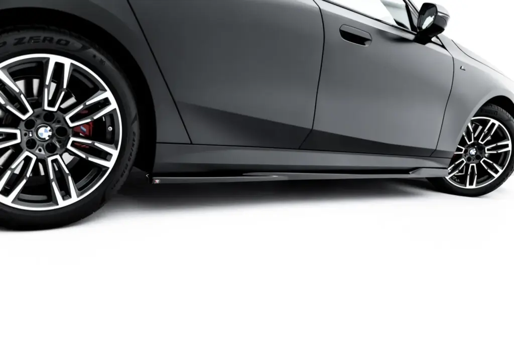 Side Skirts Diffusers V.2 compatible with BMW 5 M-Pack Sedan / Touring G60 / G61