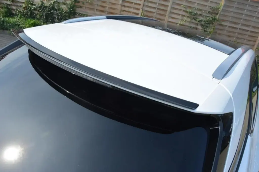 Spoiler Cap compatible with Lexus RX Mk4