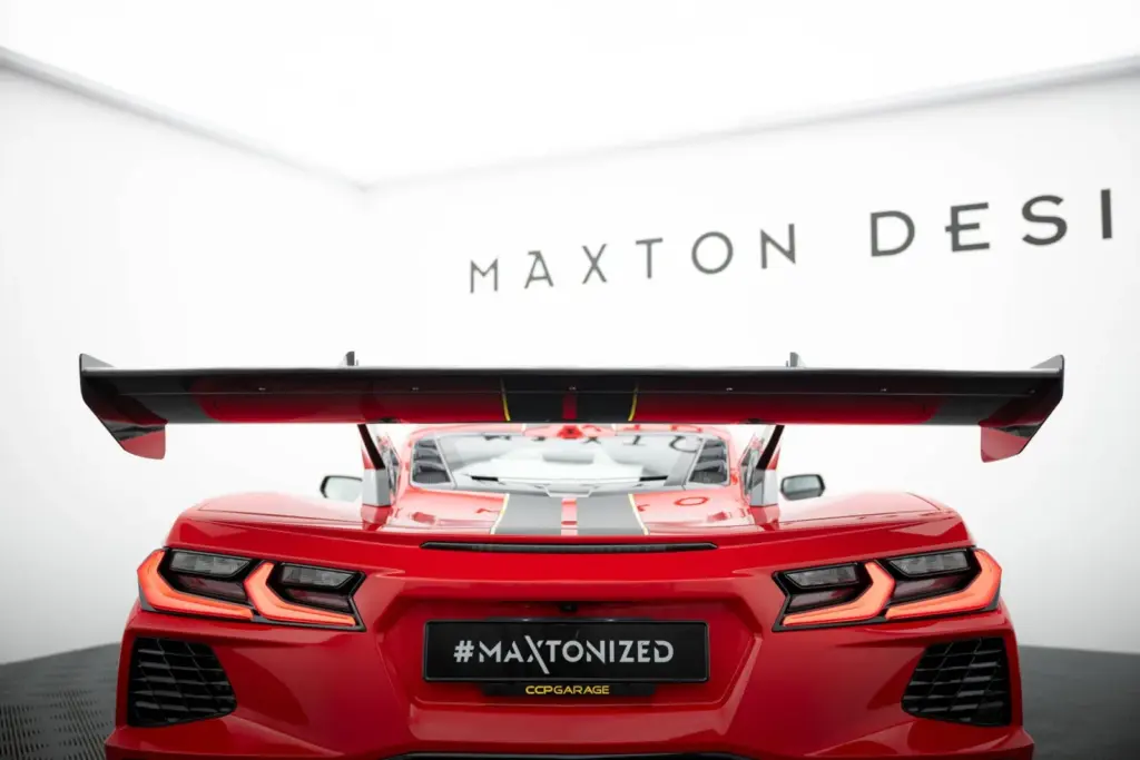 Carbon Spoiler compatible with Chevrolet Corvette C8