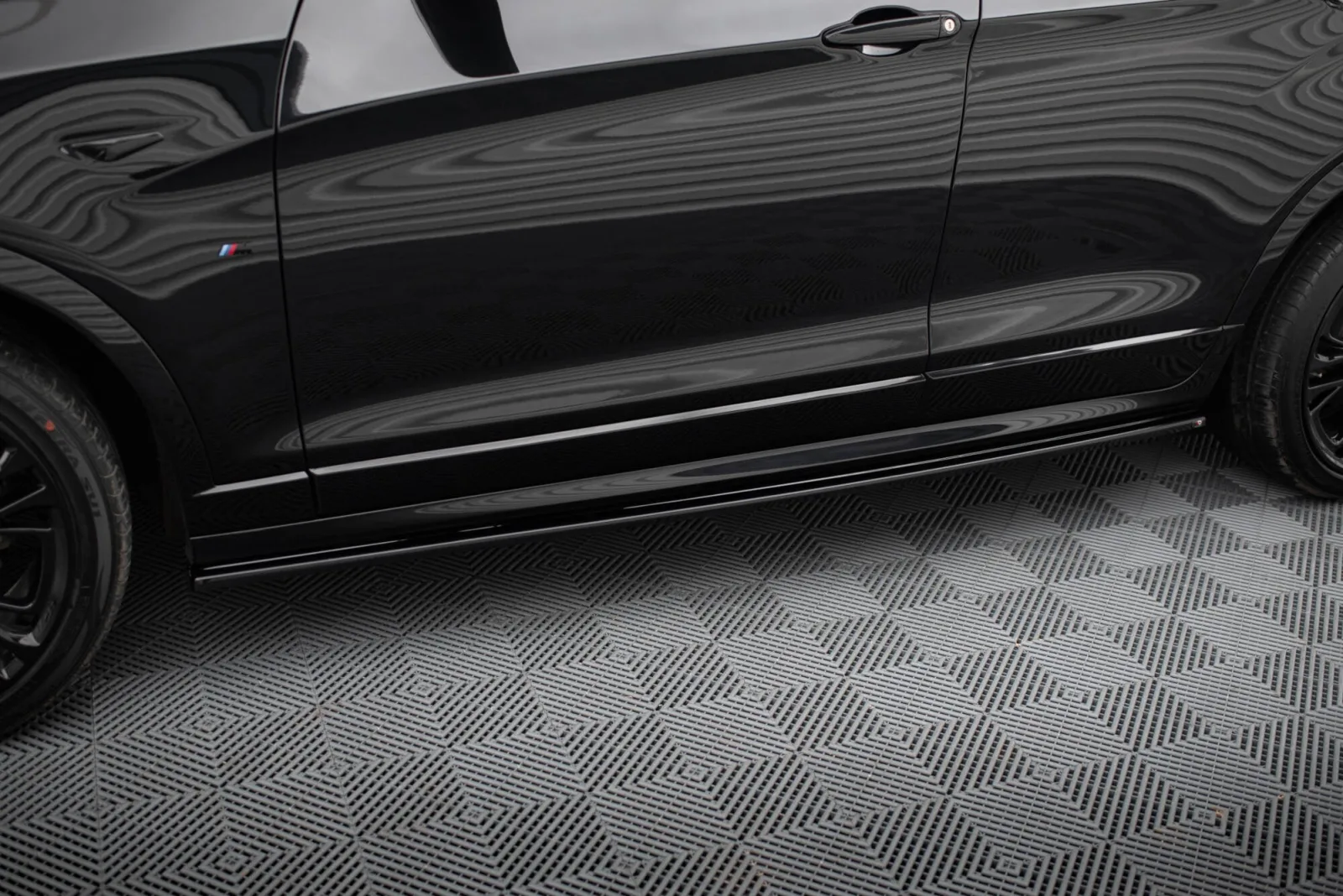 Side Skirts Diffusers compatible with BMW X4 M-Pack F26