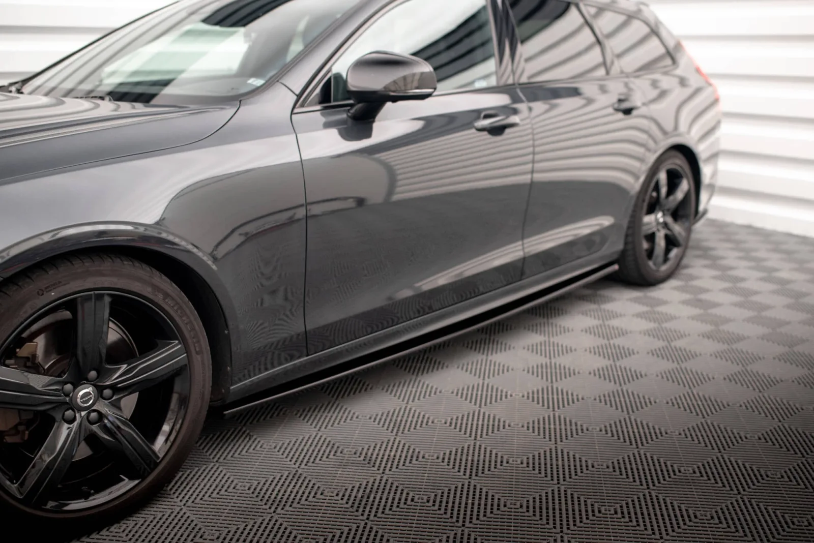 Side Skirts Diffusers compatible with Volvo V90 / S90 R-Design Mk2