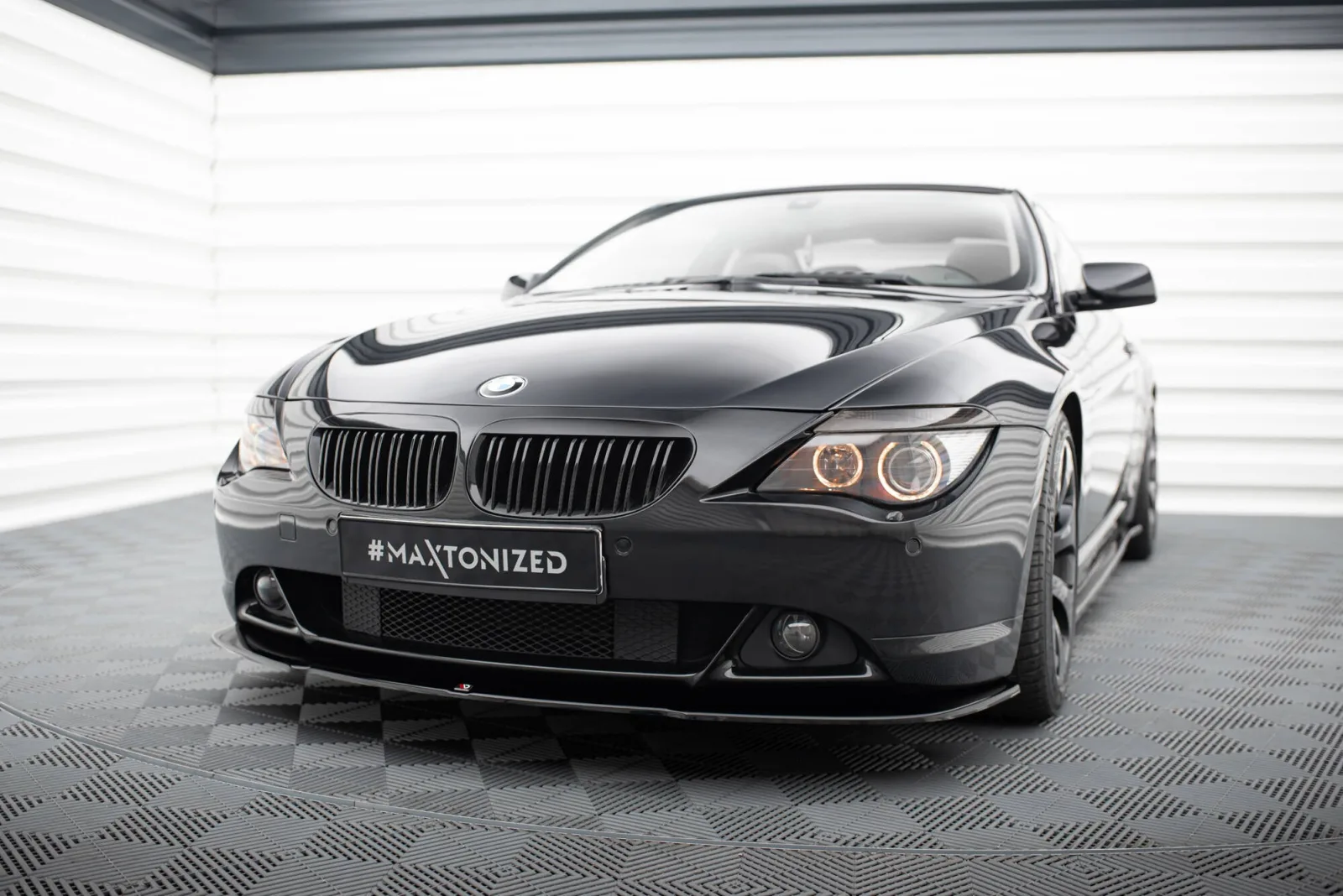 Front Splitter V.2 compatible with BMW 6 Coupe E63 / Cabrio E64