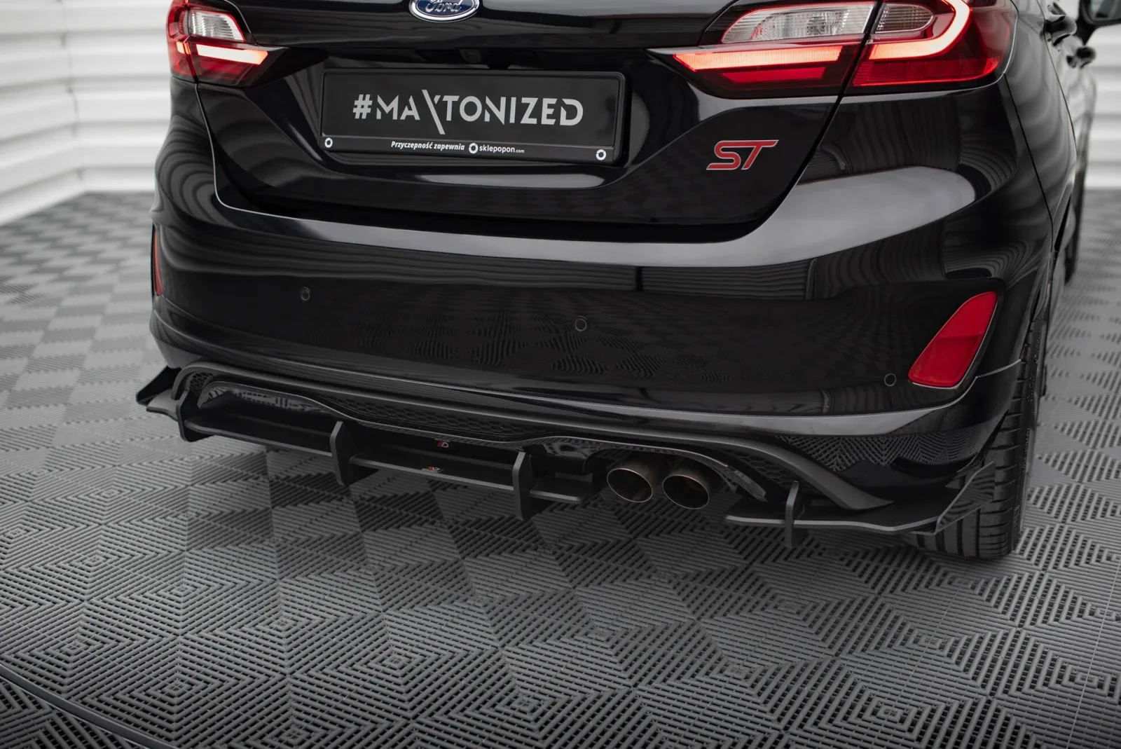 Rear Valance Street Pro+Flaps compatible with Ford Fiesta MK8 ST