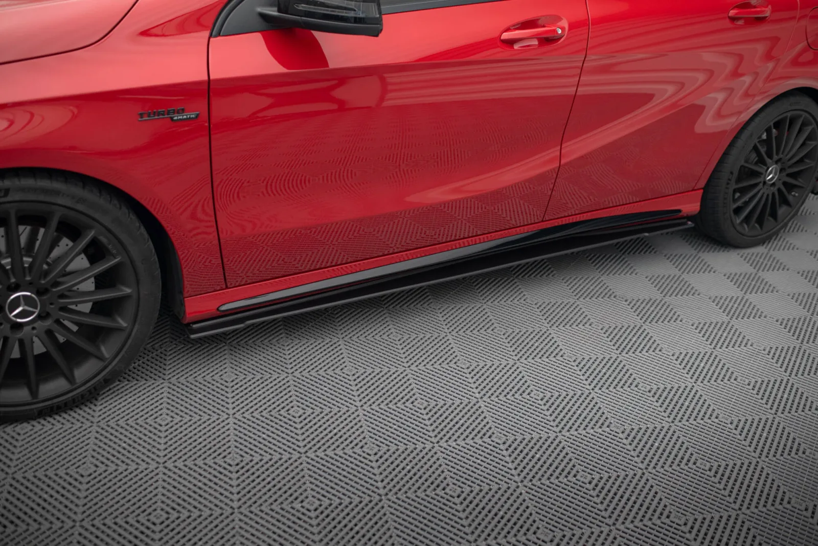 Side Skirts Diffusers Street Pro compatible with Mercedes-Benz A 45 AMG W176 Facelift