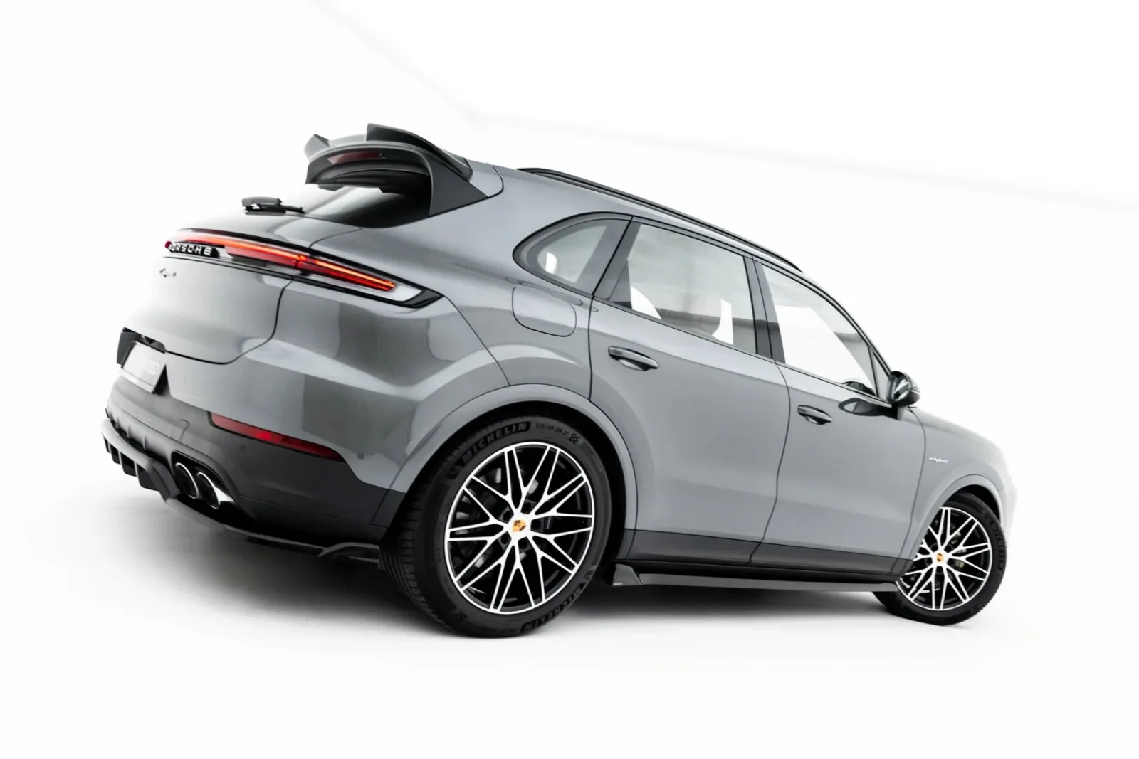 Side Skirts Diffusers V.2 compatible with Porsche Cayenne SUV / Coupe Mk3 Facelift