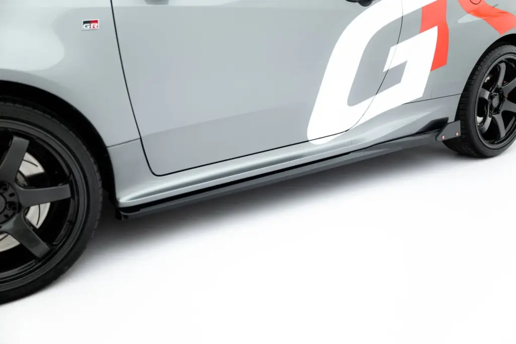 Side Skirts Diffusers + Flaps compatible with Toyota GR Yaris Mk4 Facelift