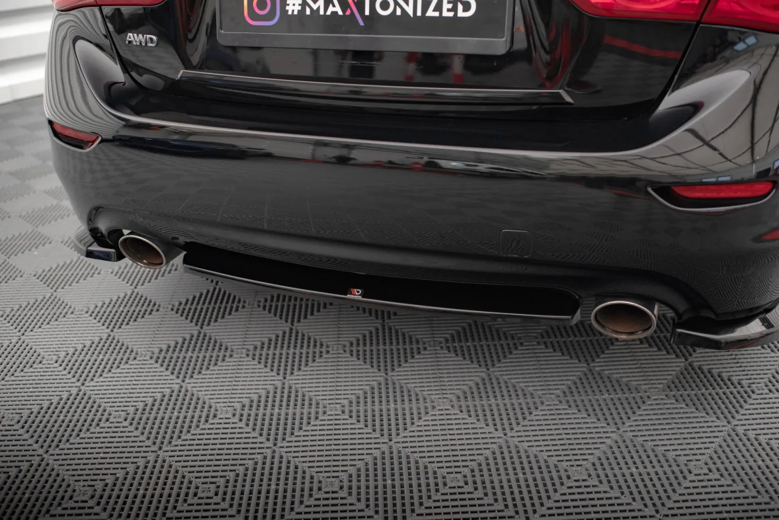 Rear Splitter compatible with Infiniti Q50 S Mk1