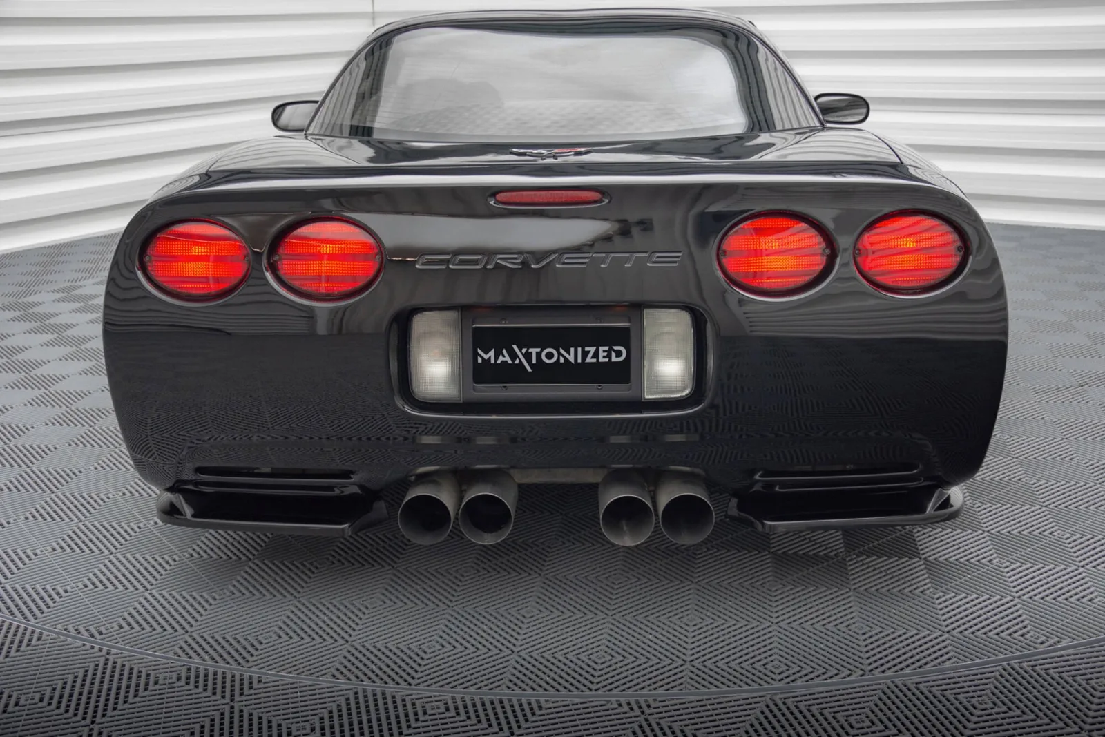 Rear Side Splitters compatible with Chevrolet Corvette C5
