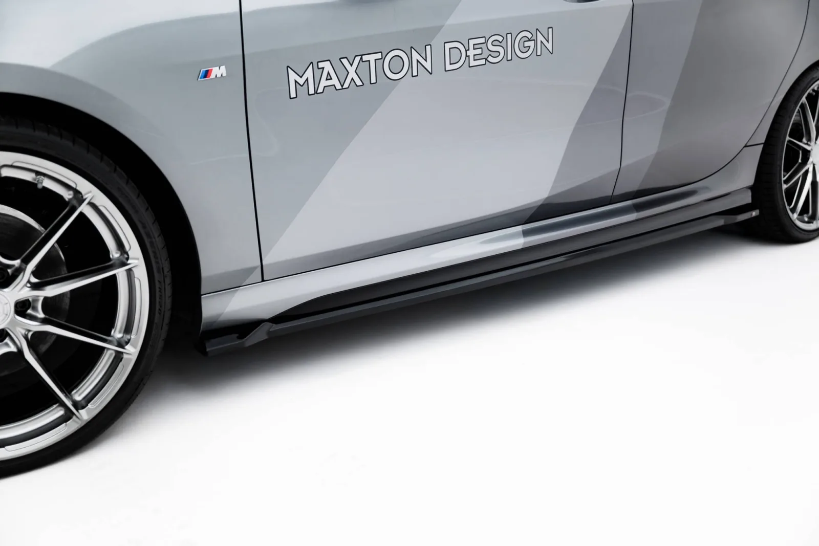Side Skirts Diffusers V.3 compatible with BMW M135i F70