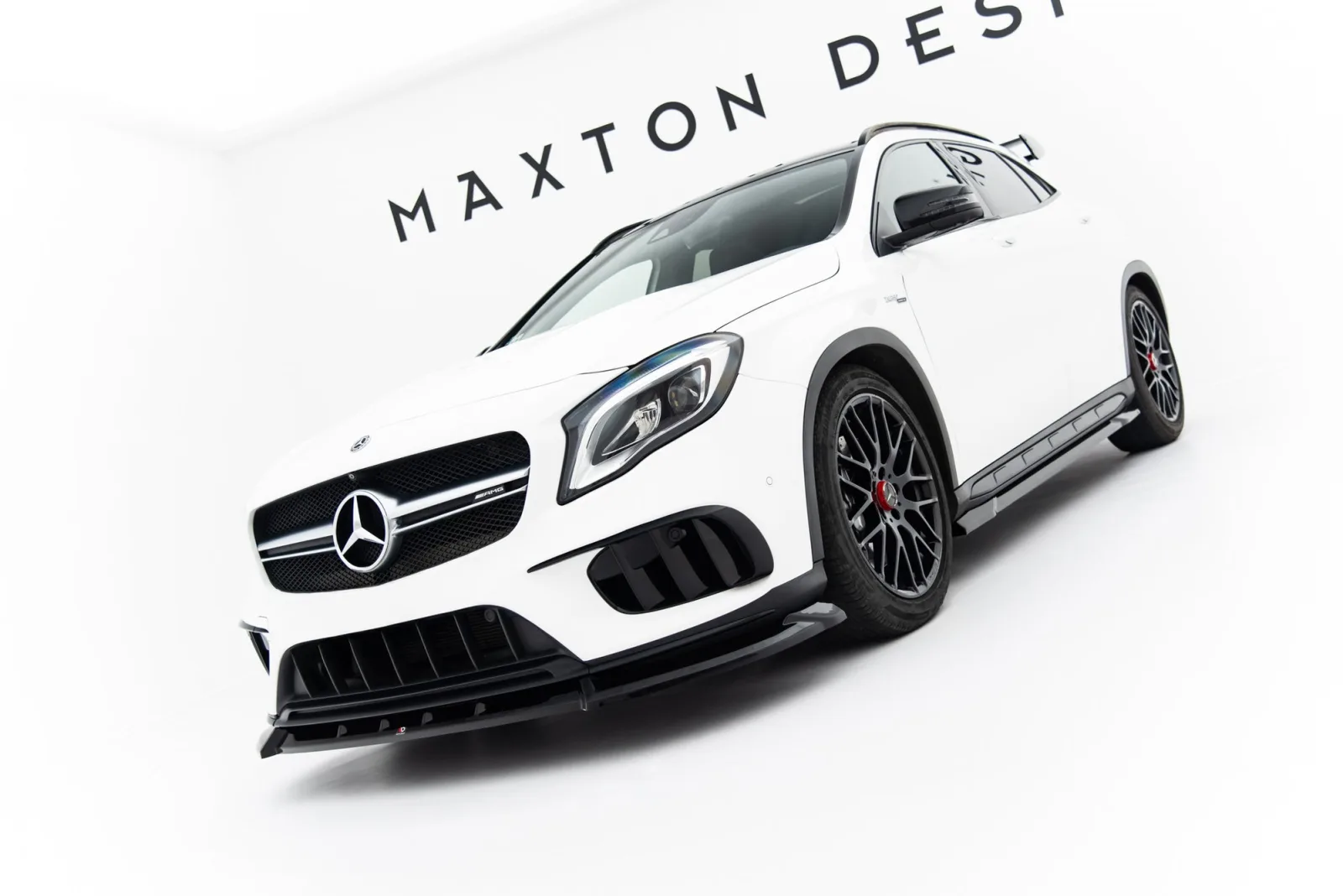 Front Splitter compatible with Mercedes-Benz GLA 45 AMG X156 Facelift