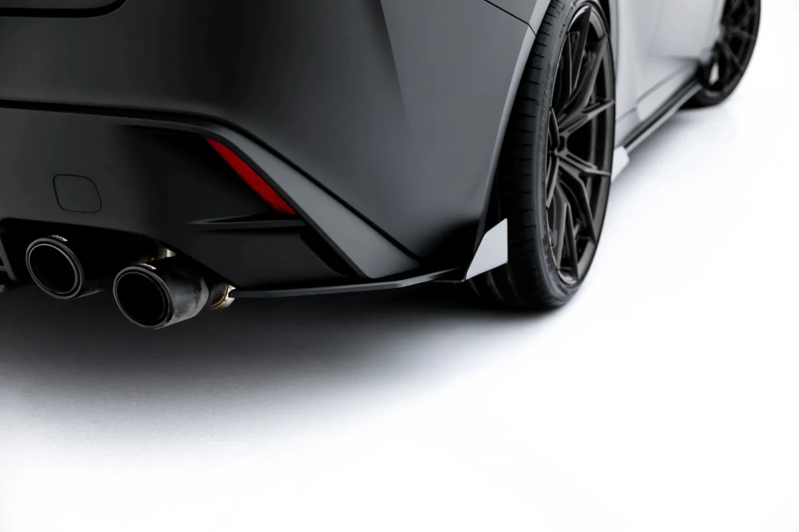 Rear Side Flaps compatible with Lexus IS 500 Mk3 Facelift 2 (XE30)