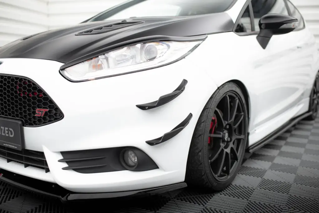 Canards compatible with Ford Fiesta 7 ST Facelift