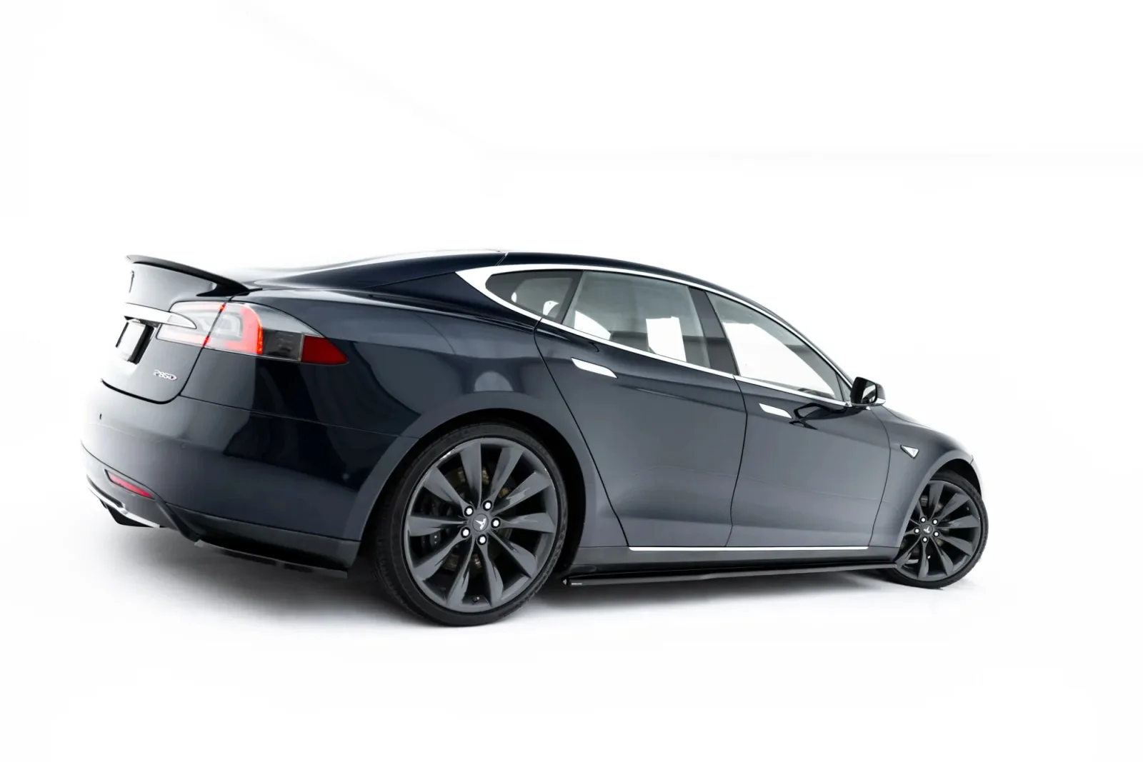 Side Skirts Diffusers V.2 compatible with Tesla Model S Mk1
