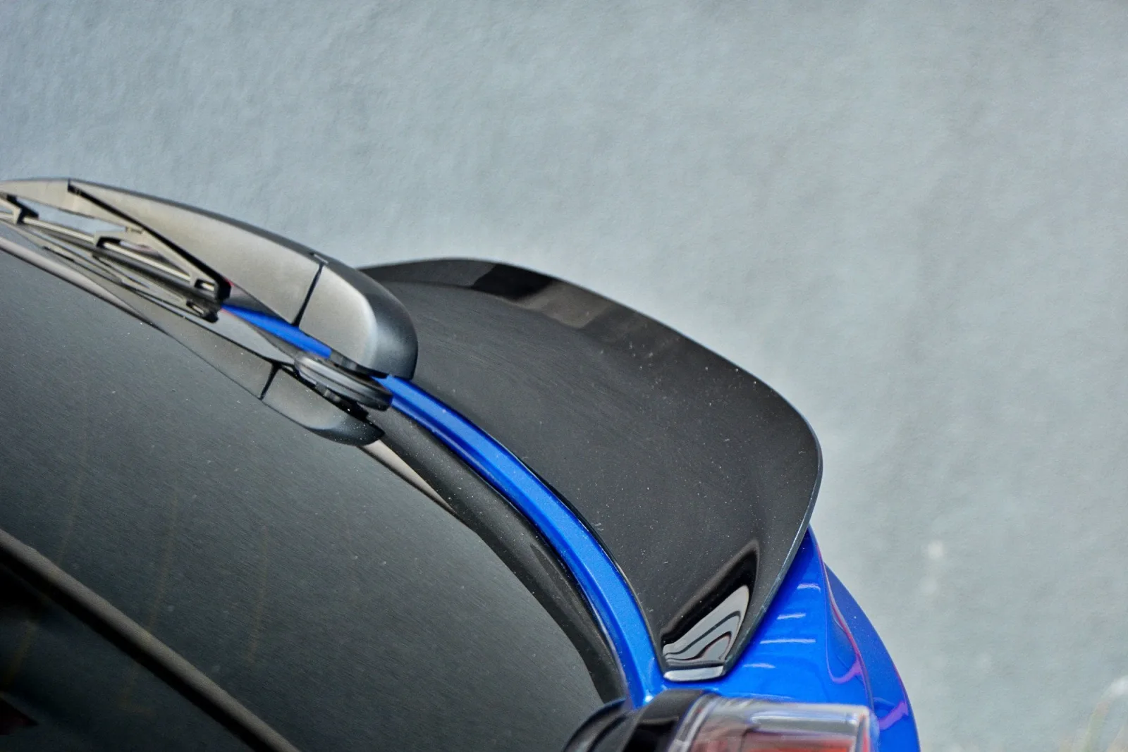 Spoiler Cap compatible with TOYOTA C-HR