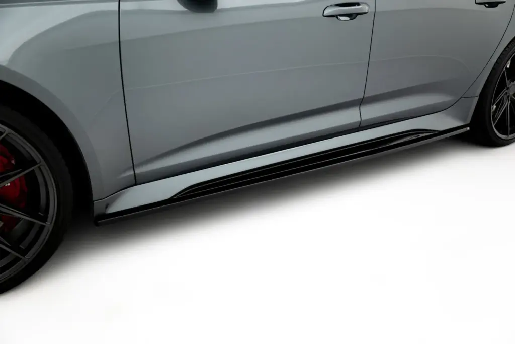 Side Skirts Diffusers V.2 compatible with Audi RS6 C8 / C8 Facelift