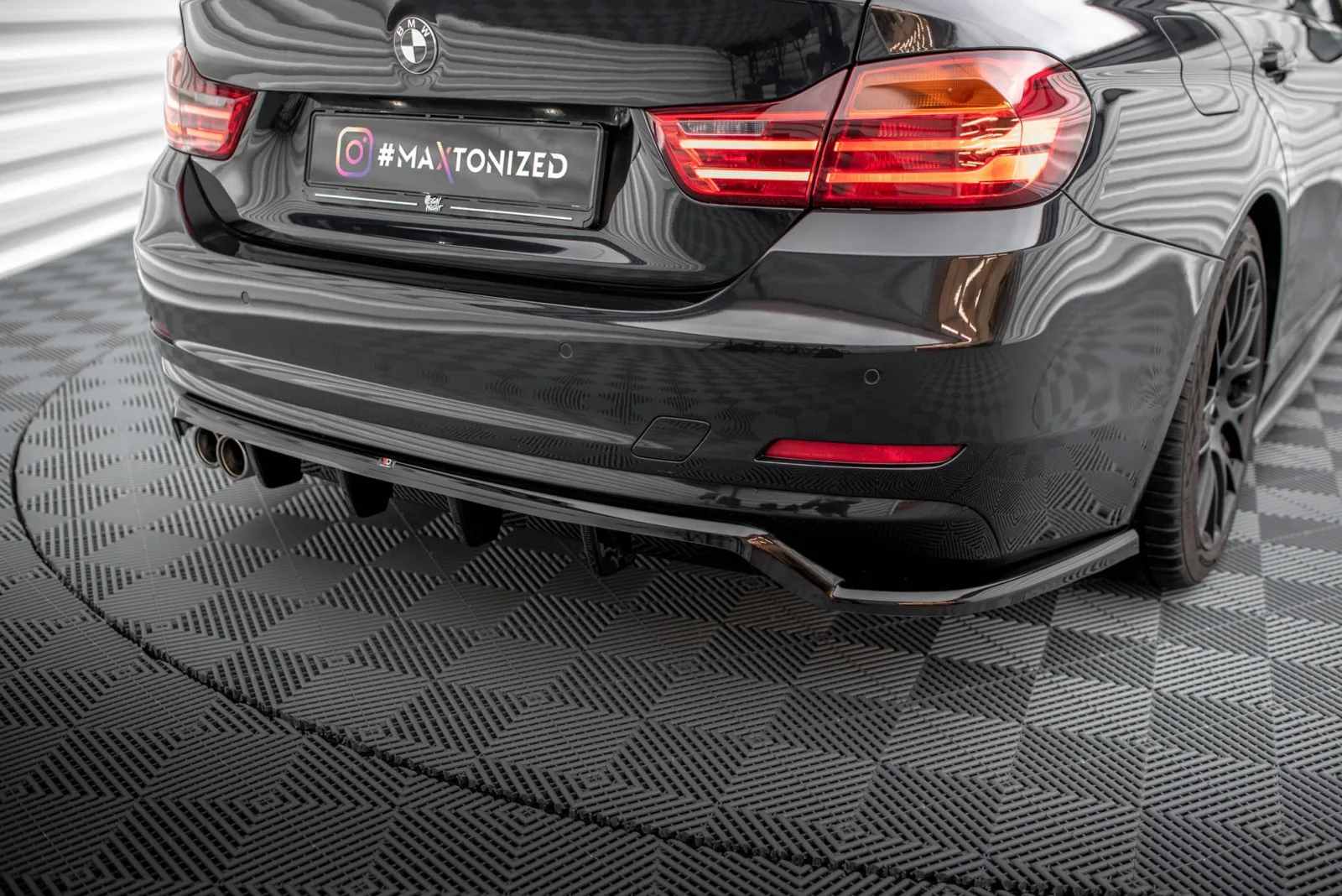 Rear Splitter (With Diffuser) compatible with BMW 4 Gran Coupe F36
