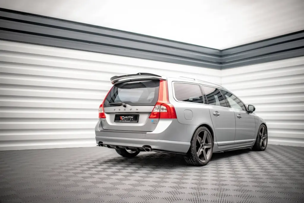 Rear Valance compatible with Volvo V70 Mk3