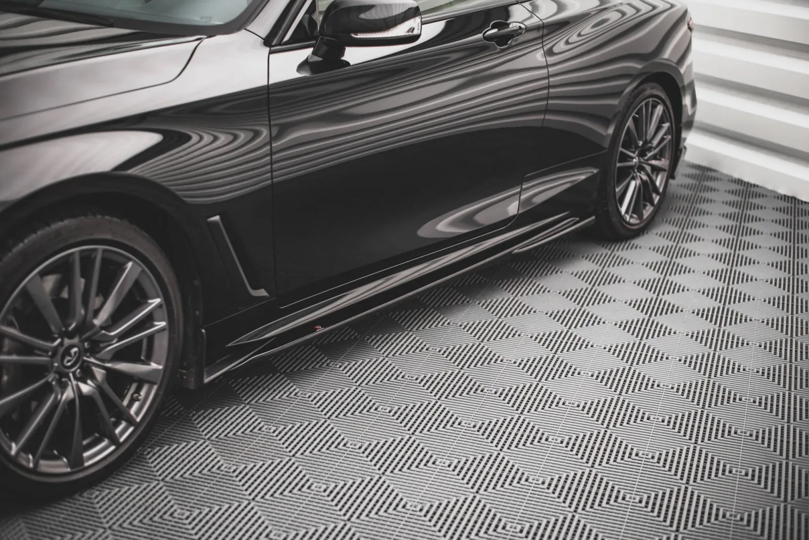 Side Skirts Diffusers compatible with Infiniti Q60 S Mk2