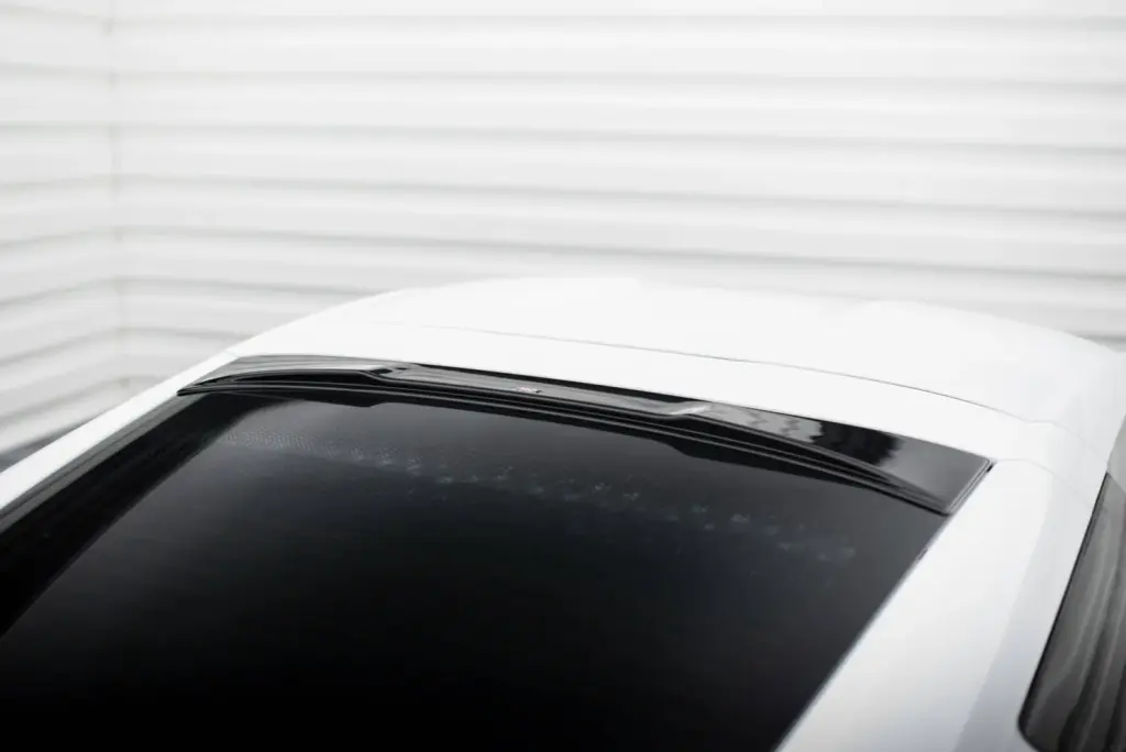 Rear Window Extension compatible with Chevrolet Corvette Stingray / Z06 C7