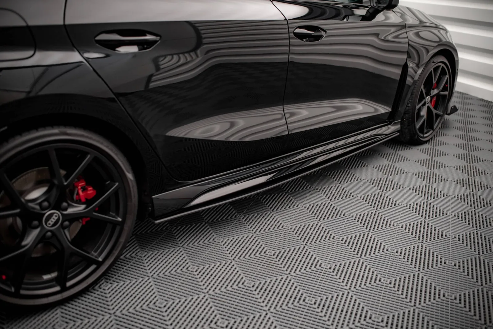 Side Skirts Diffusers Street Pro compatible with Audi RS3 Sportback 8Y