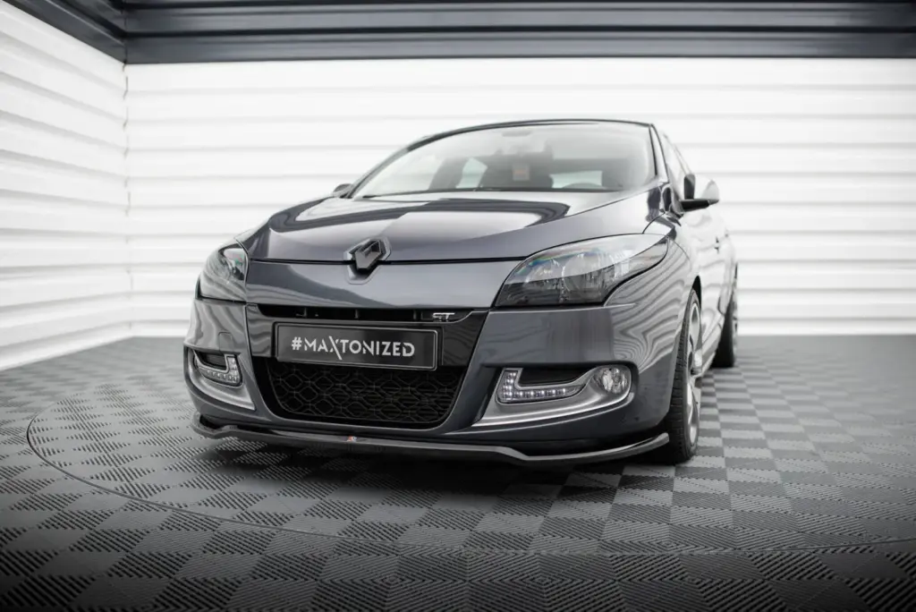 Front Splitter V.1 compatible with Renault Megane GT Mk3 Facelift