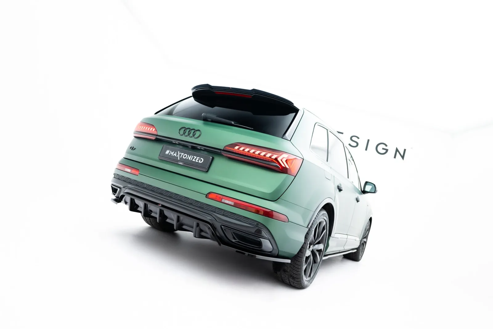 Rear Splitter (With Diffuser) compatible with Audi Q7 S-Line Mk2 Facelift