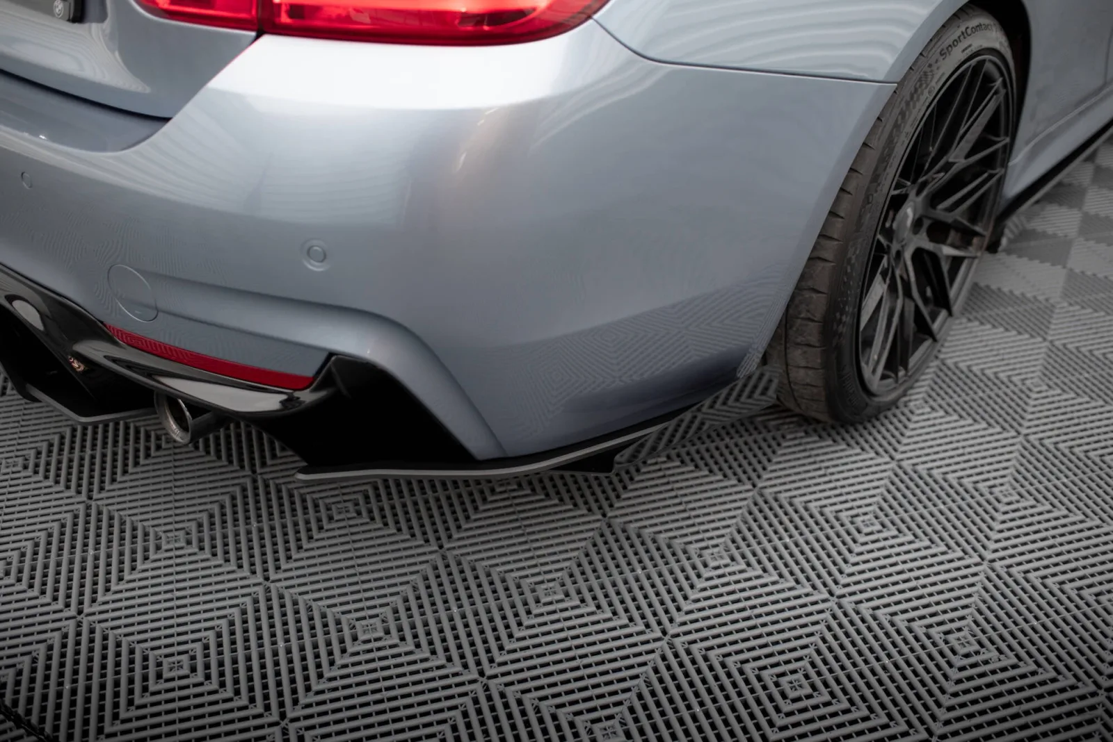 Rear Side Splitters Street Pro + Flaps compatible with BMW 435i Coupe M-Pack F32