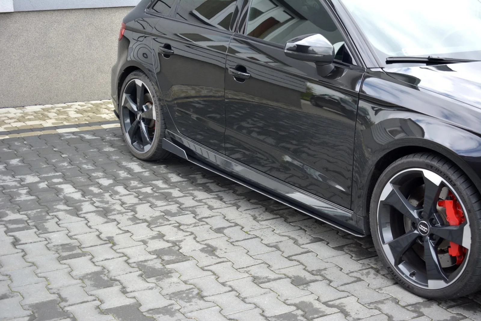 Side Skirts Diffusers Racing V.2 compatible with Audi RS3 Sportback 8V Facelift