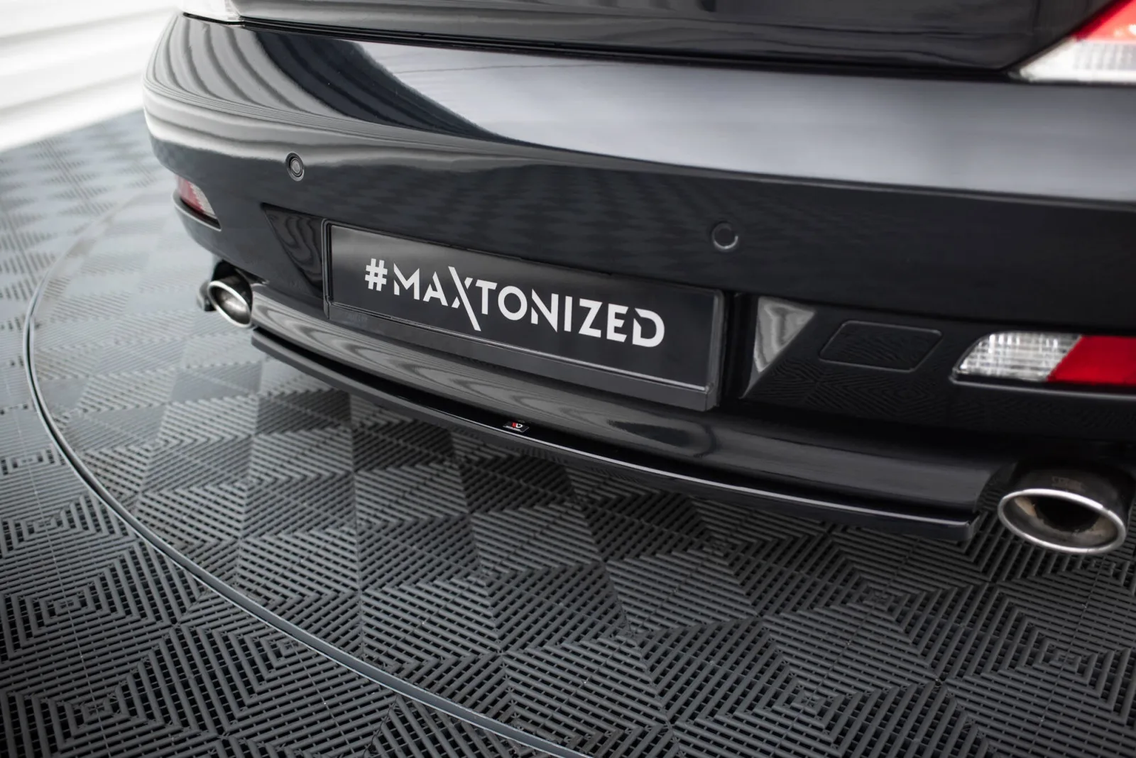 Rear Splitter (With Diffuser) compatible with BMW 6 Coupe / Cabrio E63 / E64