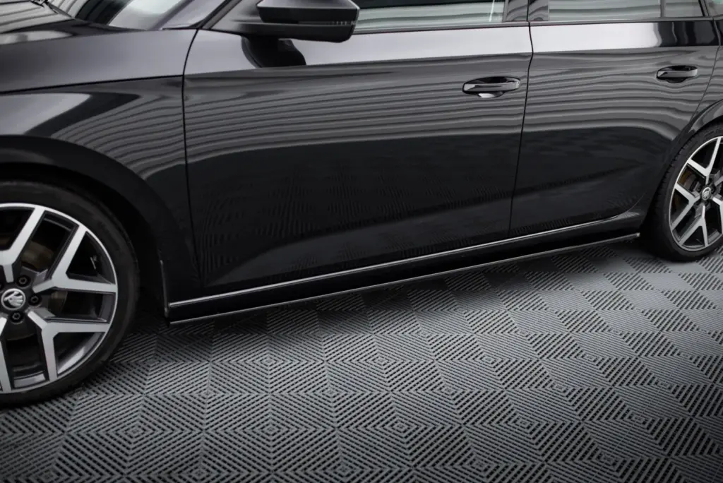 Side Skirts Diffusers compatible with Skoda Scala