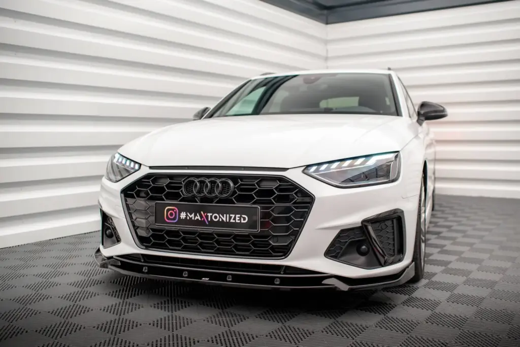 Front Splitter V.1 compatible with Audi A4 S-Line / S4 B9 Facelift