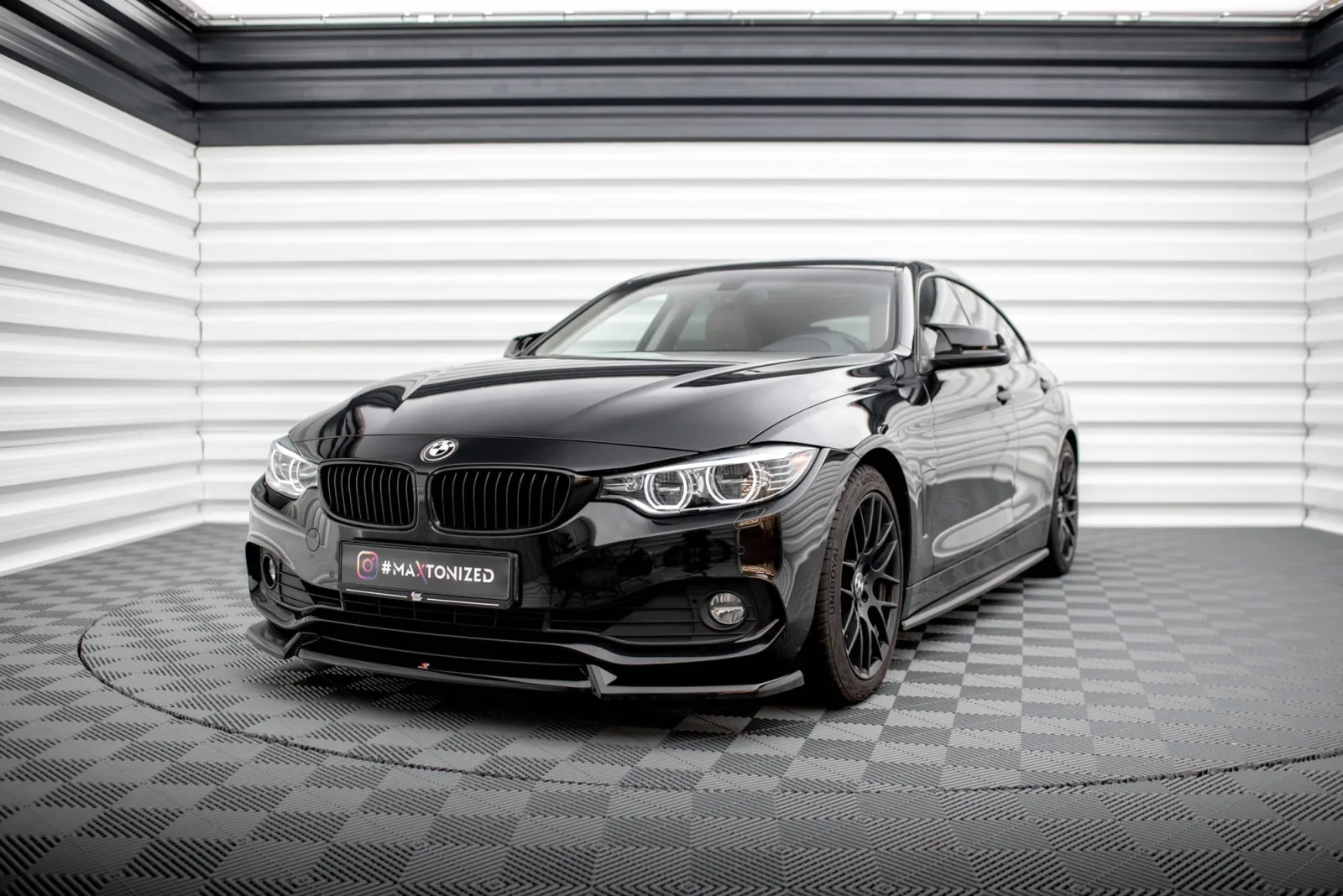 Front Splitter V.2 compatible with BMW 4 Coupe / Gran Coupe / Cabrio F32 / F36 / F33