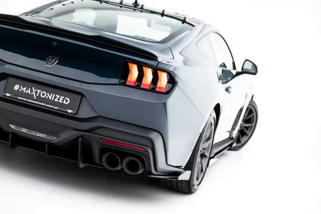 Rear Side Flaps compatible with Ford Mustang Dark Horse Mk7