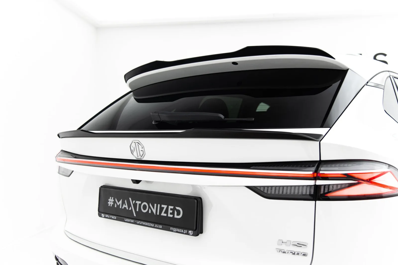 Lower Spoiler Cap compatible with MG HS Mk2