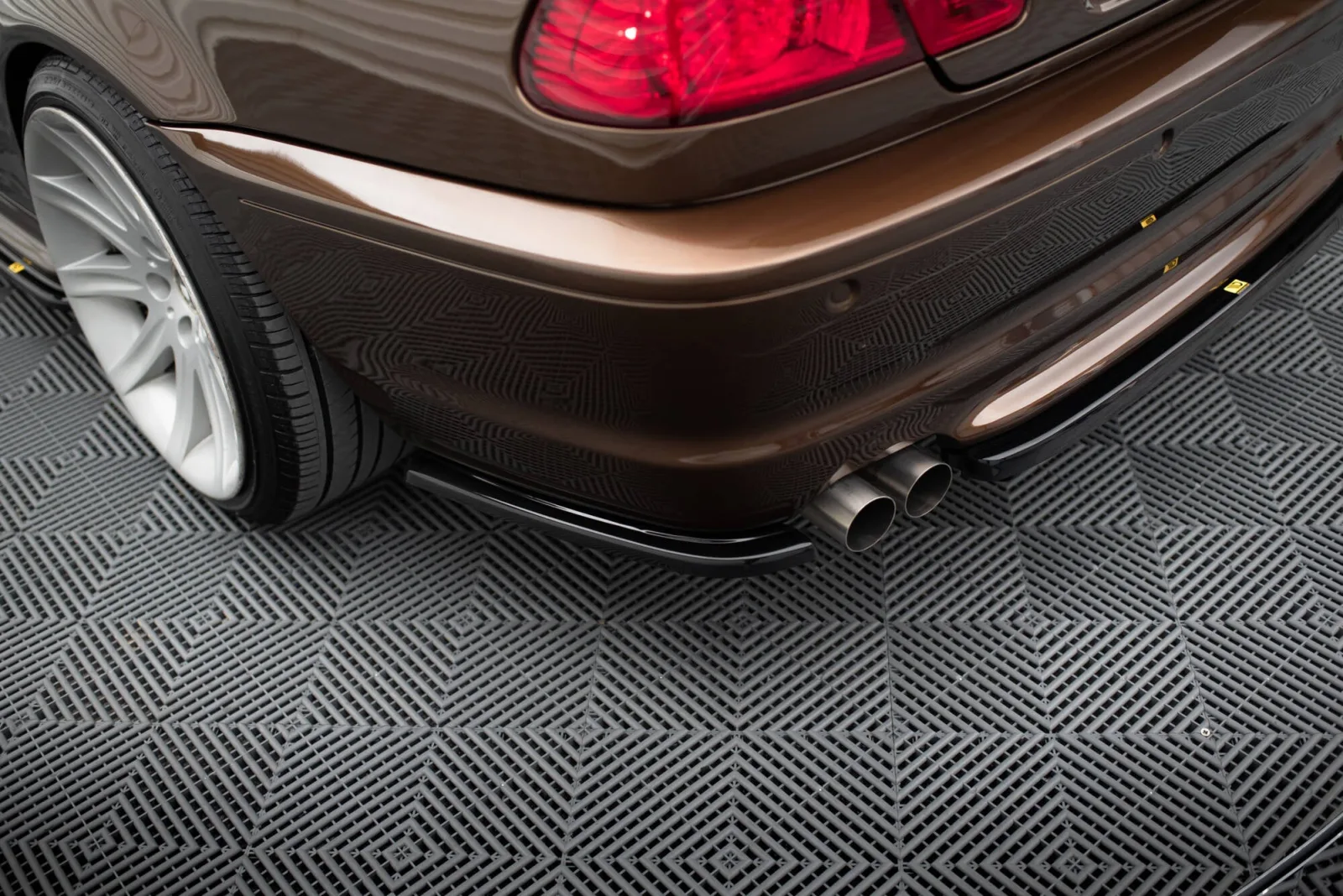 Rear Side Splitters compatible with BMW 3 M-Pack Coupe E46