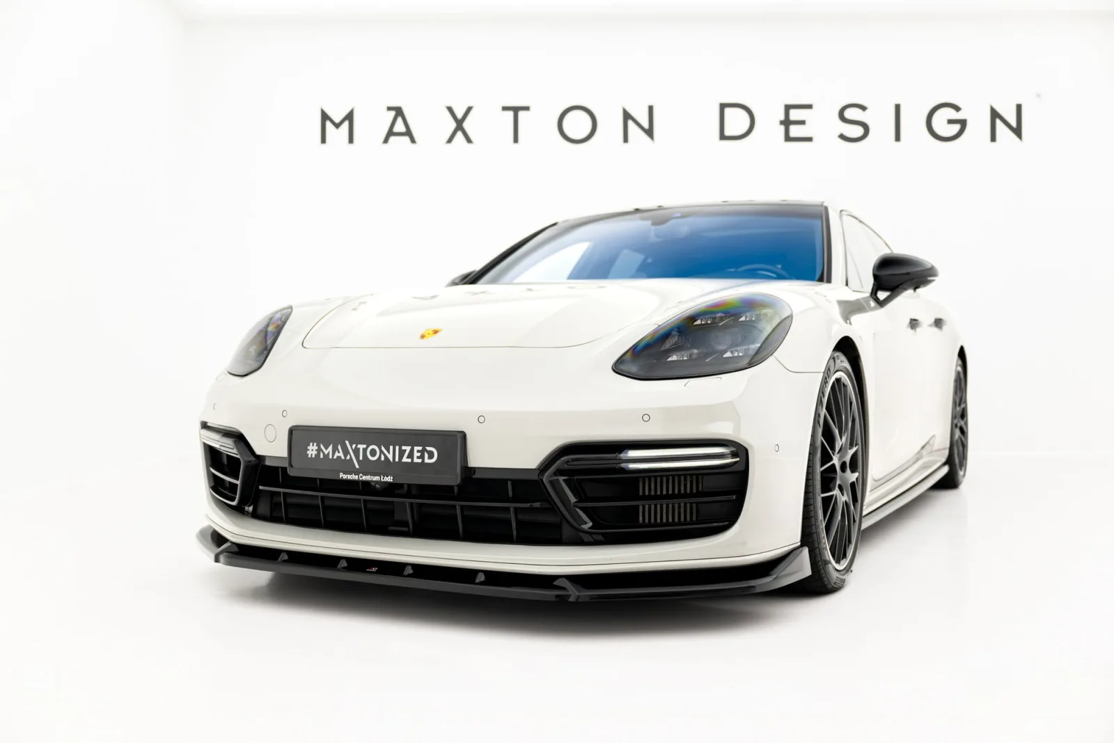 Front Splitter compatible with Porsche Panamera GTS Sport Turismo 971 Facelift