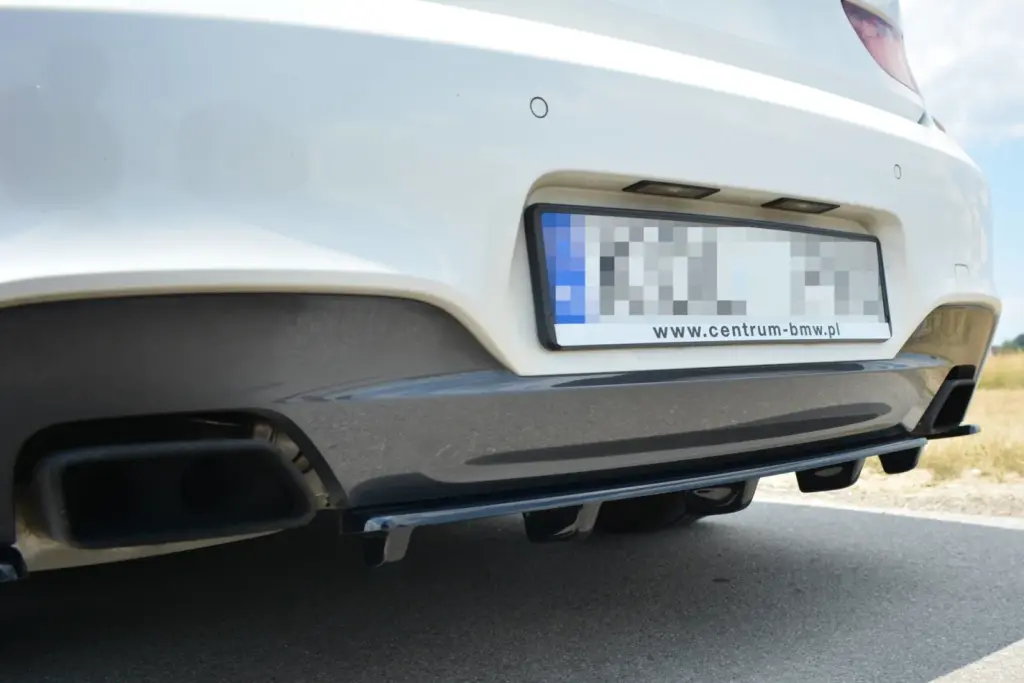 Rear Splitter compatible with BMW 6 Gran Coupé M-Pack (With Diffuser)