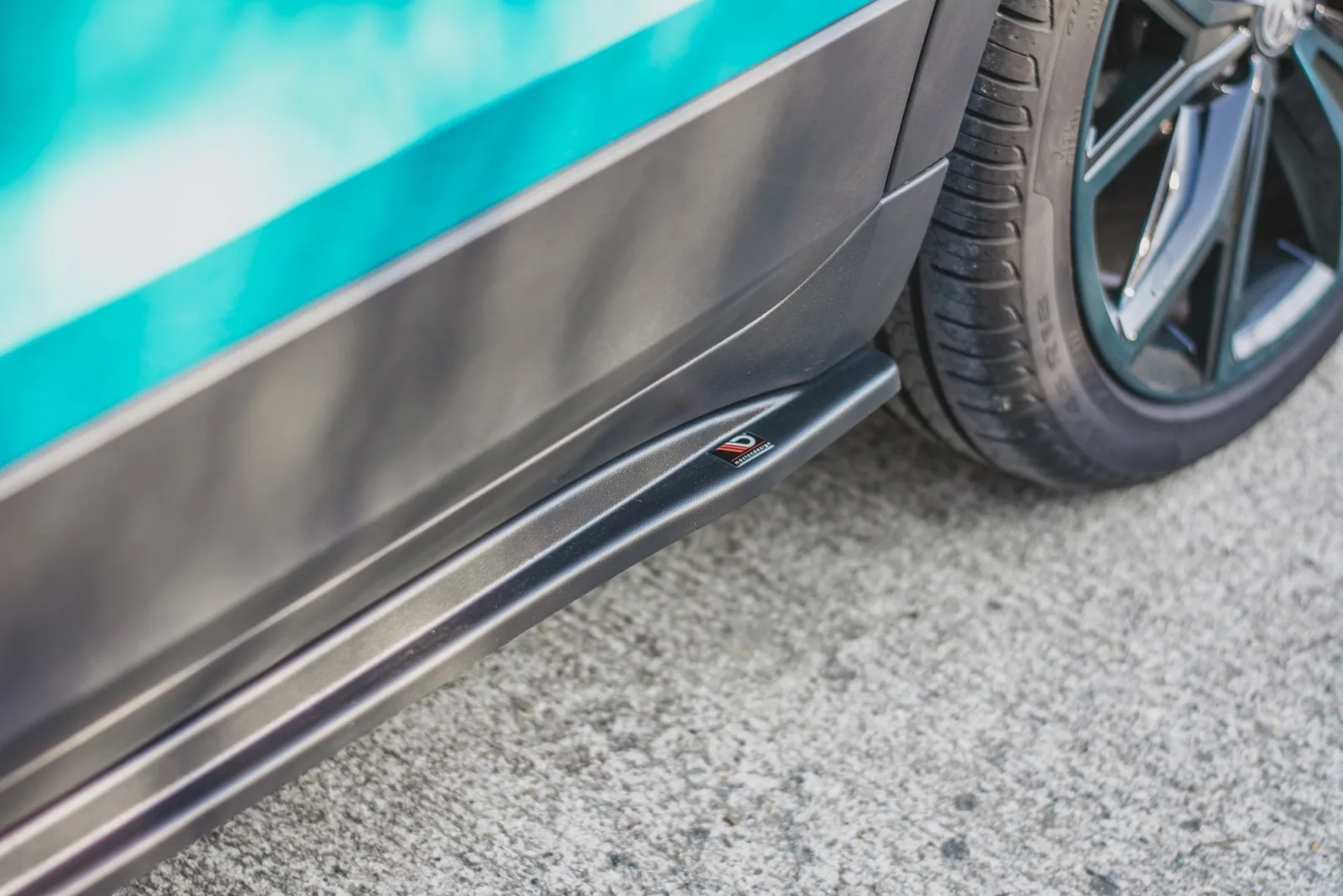 Side Skirts Diffusers compatible with Volkswagen T-Cross