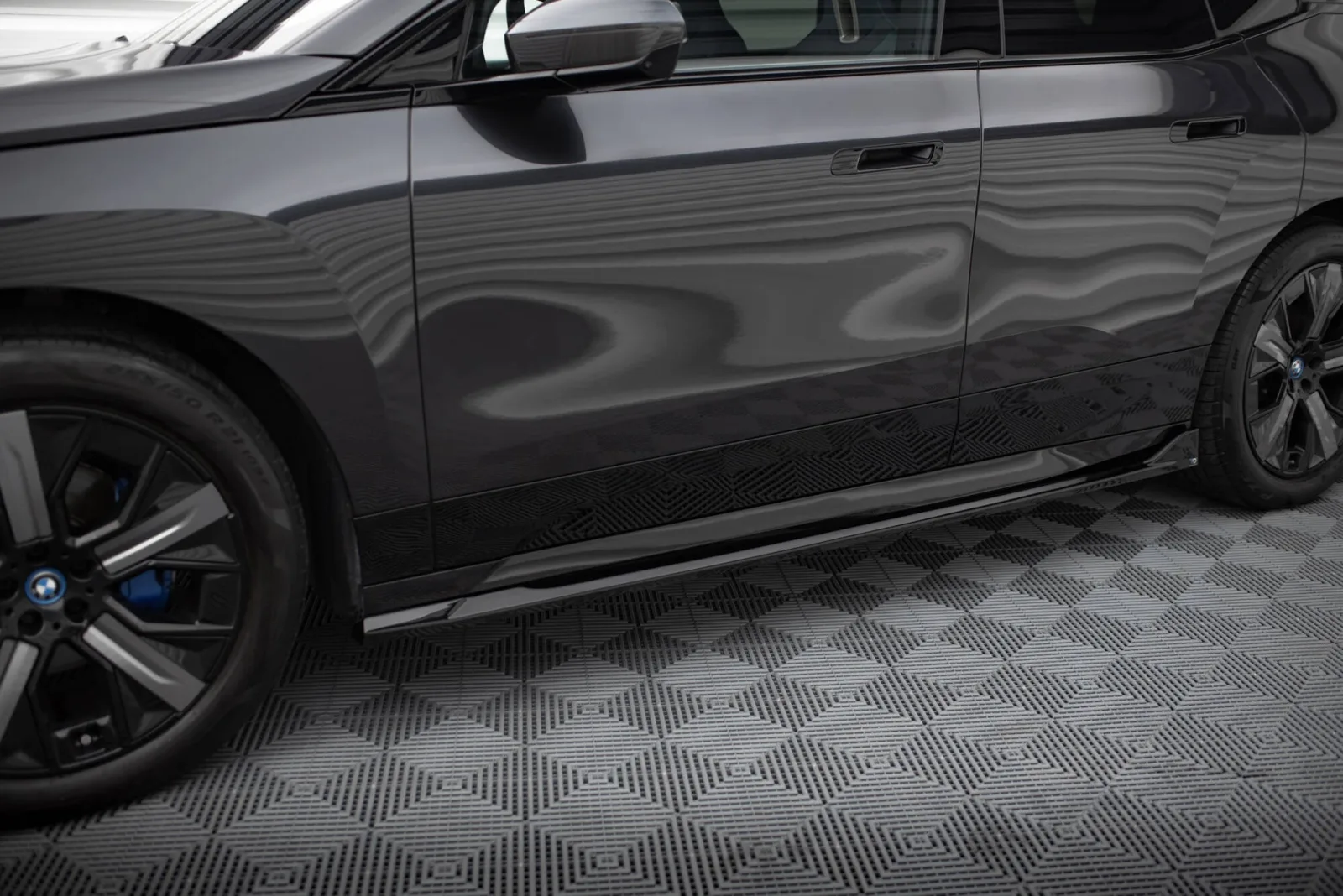 Side Skirts Diffusers compatible with BMW iX M-Pack i20 / I20 Facelift