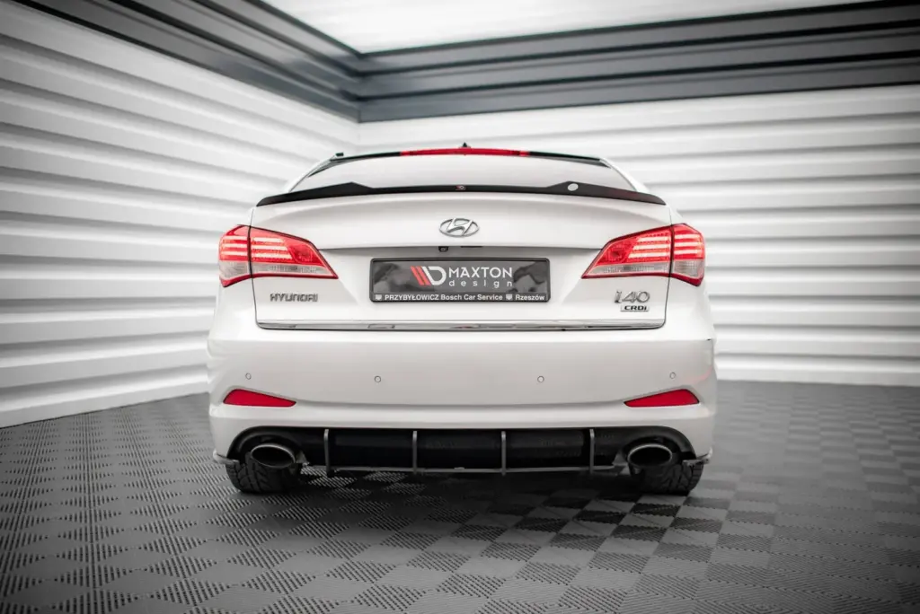 Spoiler Cap compatible with Hyundai I40 Mk1