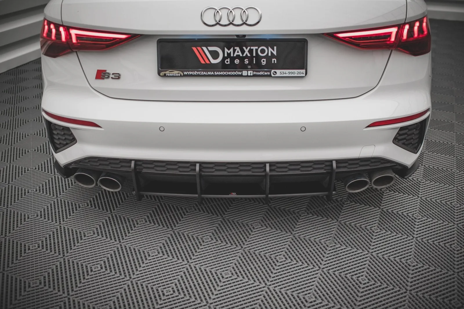Rear Diffuser Street Pro compatible with Audi S3 Sportback 8Y